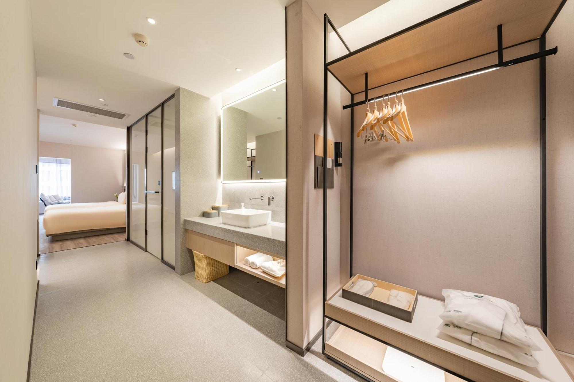 Hotel Atour S Lujiazui Expo Center 5*